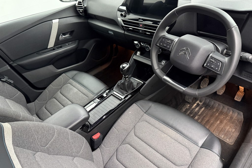 Citroen C4 Sense Manual Petrol Hatchback - Stock Number (1545037) - 1st supplementary image