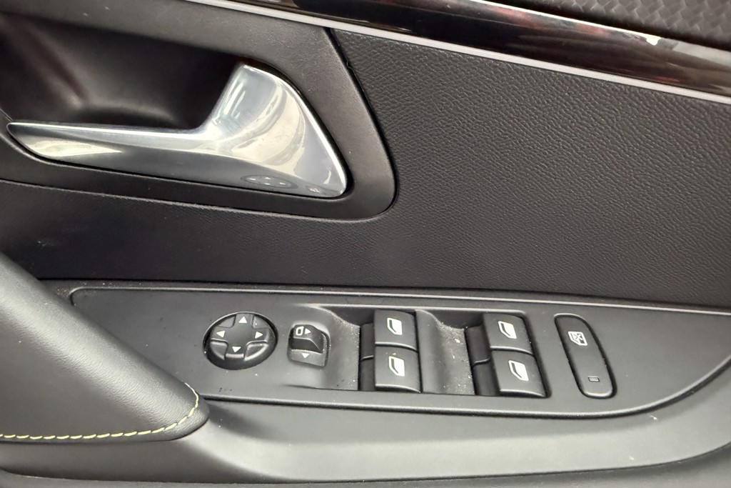 Peugeot 208 GT Automatic Electric Hatchback - Stock Number (1545535) - 18th supplementary image