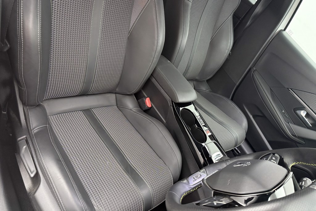 Peugeot 208 GT Automatic Electric Hatchback - Stock Number (1545535) - 19th supplementary image