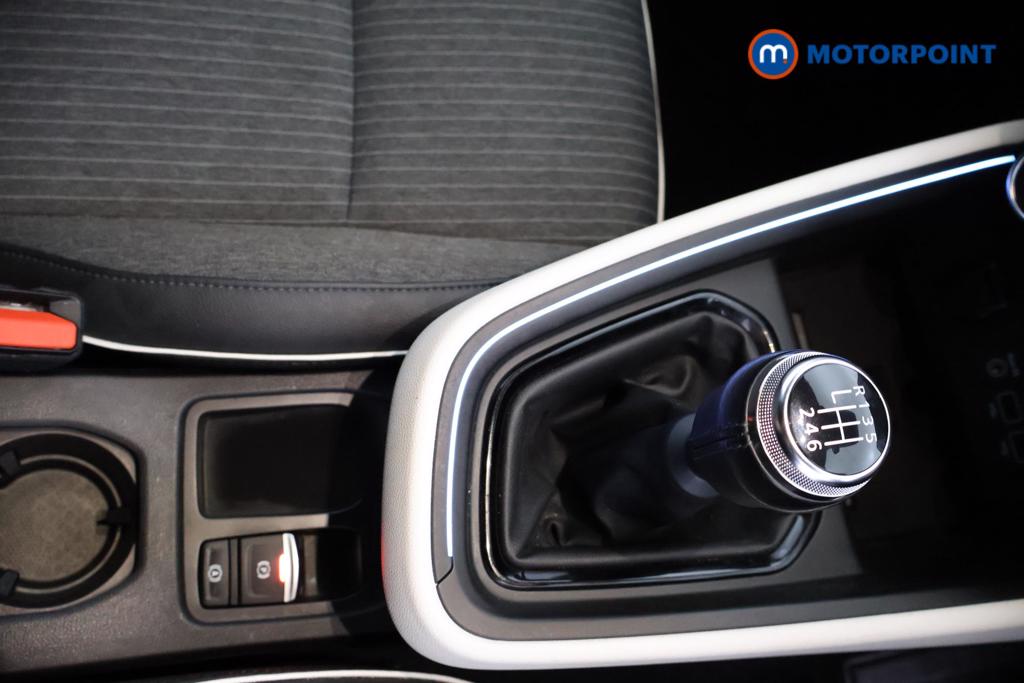 Renault Clio Techno Manual Petrol Hatchback - Stock Number (1545720) - 6th supplementary image