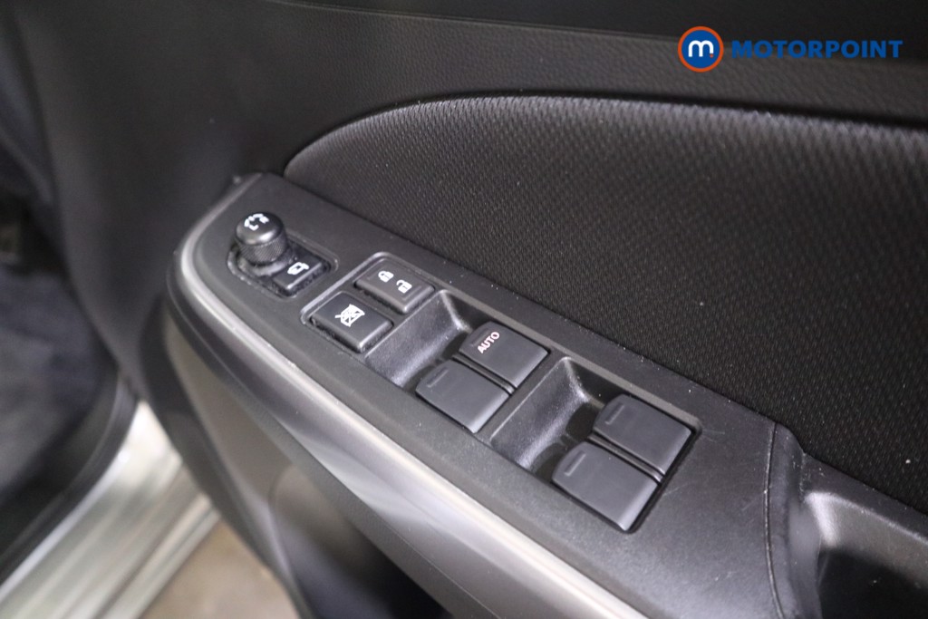 Suzuki Swift SZ5 Manual Petrol-Electric Hybrid Hatchback - Stock Number (1546331) - 10th supplementary image