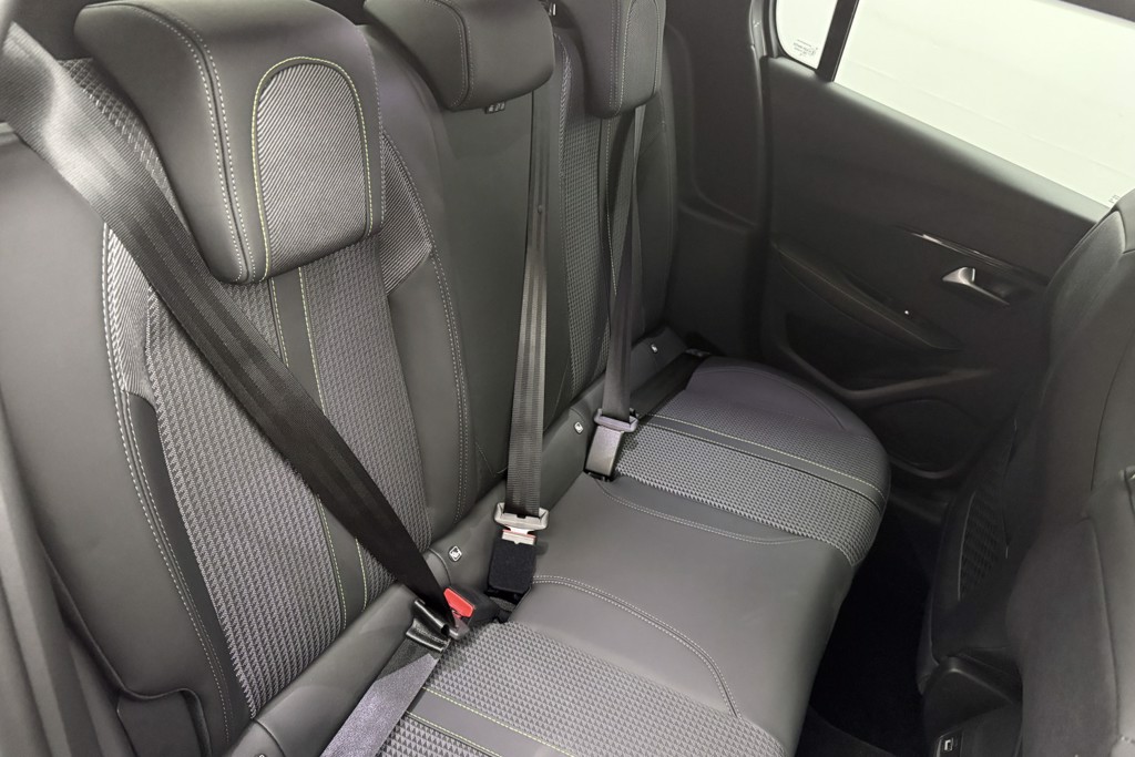 Peugeot 208 Gt Line Automatic Petrol Hatchback - Stock Number (1546509) - 23rd supplementary image