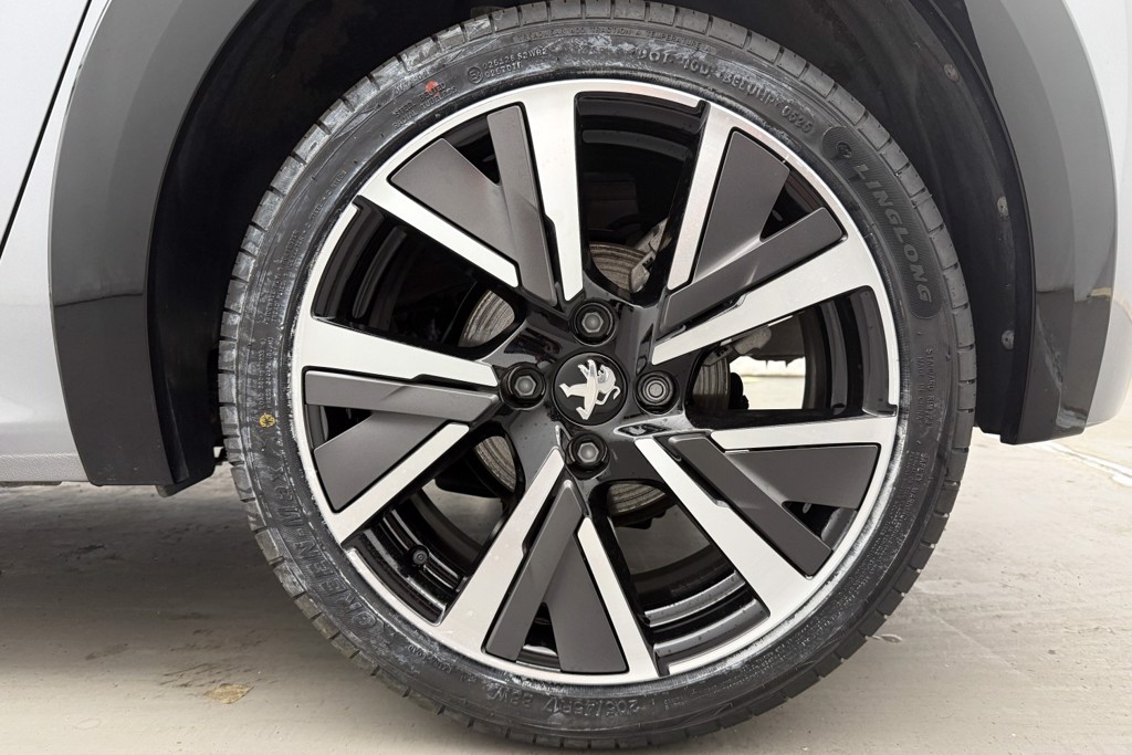 Peugeot 208 Gt Line Automatic Petrol Hatchback - Stock Number (1546509) - 32nd supplementary image
