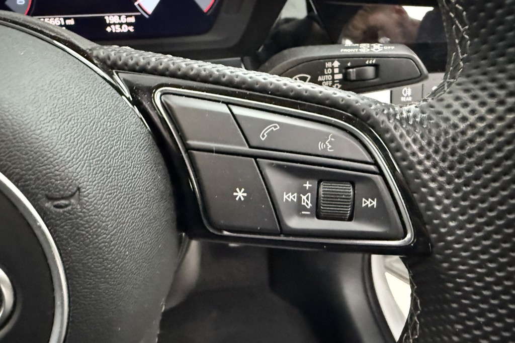 Audi A3 S Line Manual Petrol Hatchback - Stock Number (1546576) - 5th supplementary image