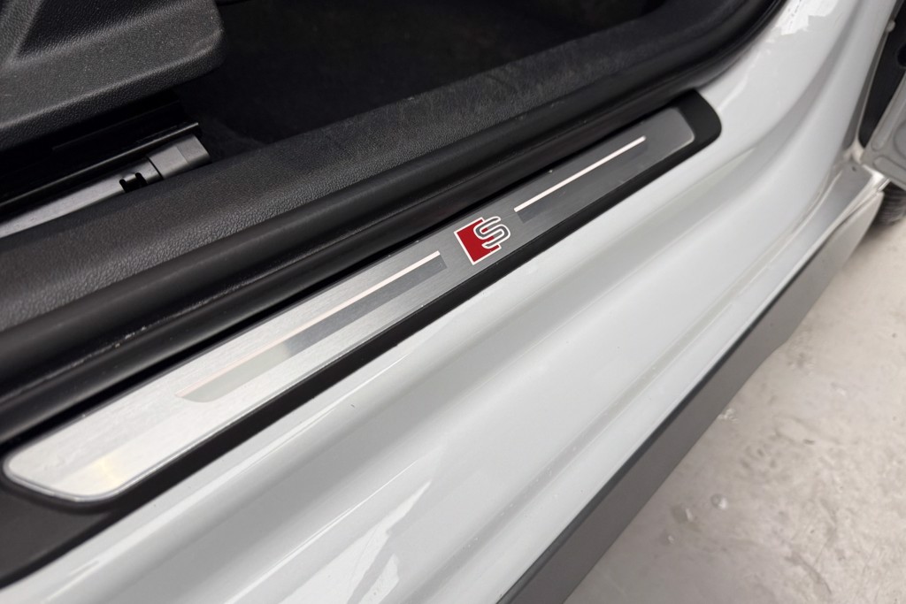 Audi A3 S Line Manual Petrol Hatchback - Stock Number (1546576) - 22nd supplementary image