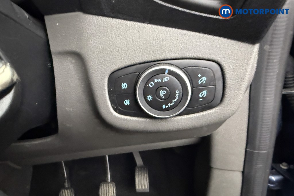 Ford Tourneo Connect Zetec Manual Diesel People Carrier - Stock Number (1546991) - 11th supplementary image