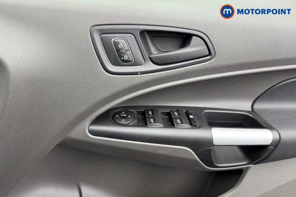 Ford Tourneo Connect Zetec Manual Diesel People Carrier - Stock Number (1546991) - 12th supplementary image