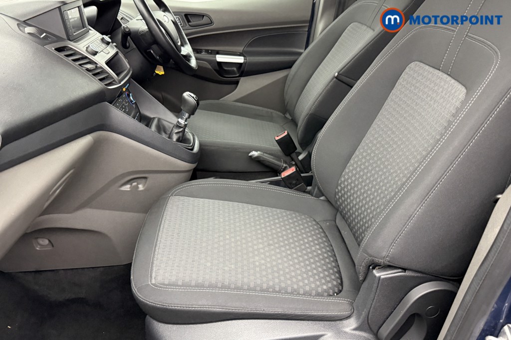 Ford Tourneo Connect Zetec Manual Diesel People Carrier - Stock Number (1546991) - 16th supplementary image