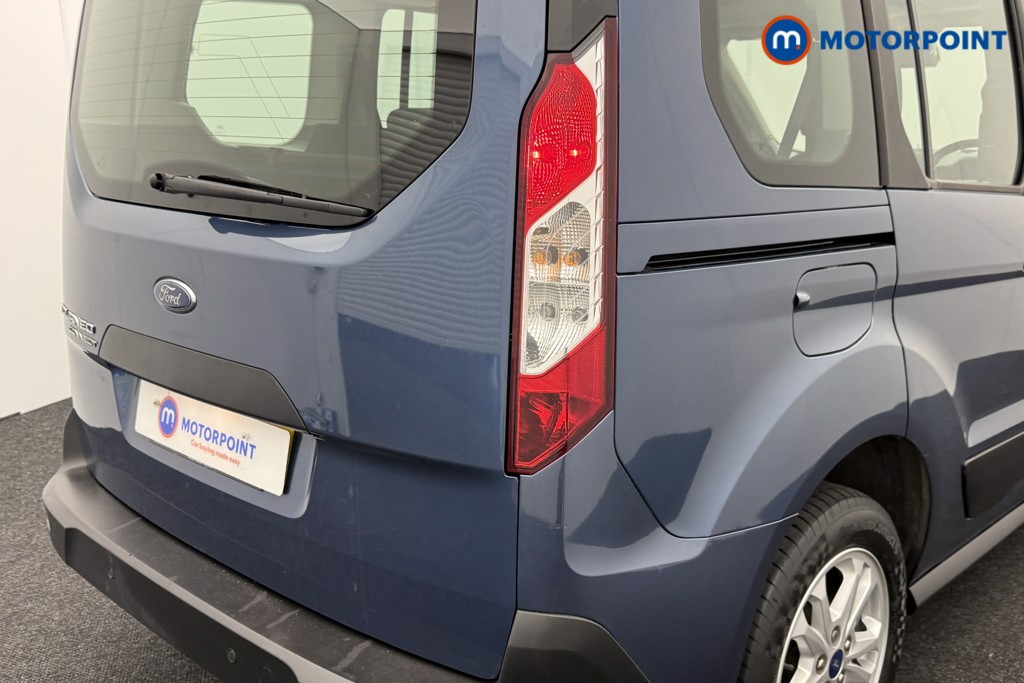 Ford Tourneo Connect Zetec Manual Diesel People Carrier - Stock Number (1546991) - 20th supplementary image