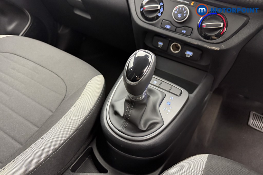 Hyundai I10 Advance Automatic Petrol Hatchback - Stock Number (1547280) - 11th supplementary image