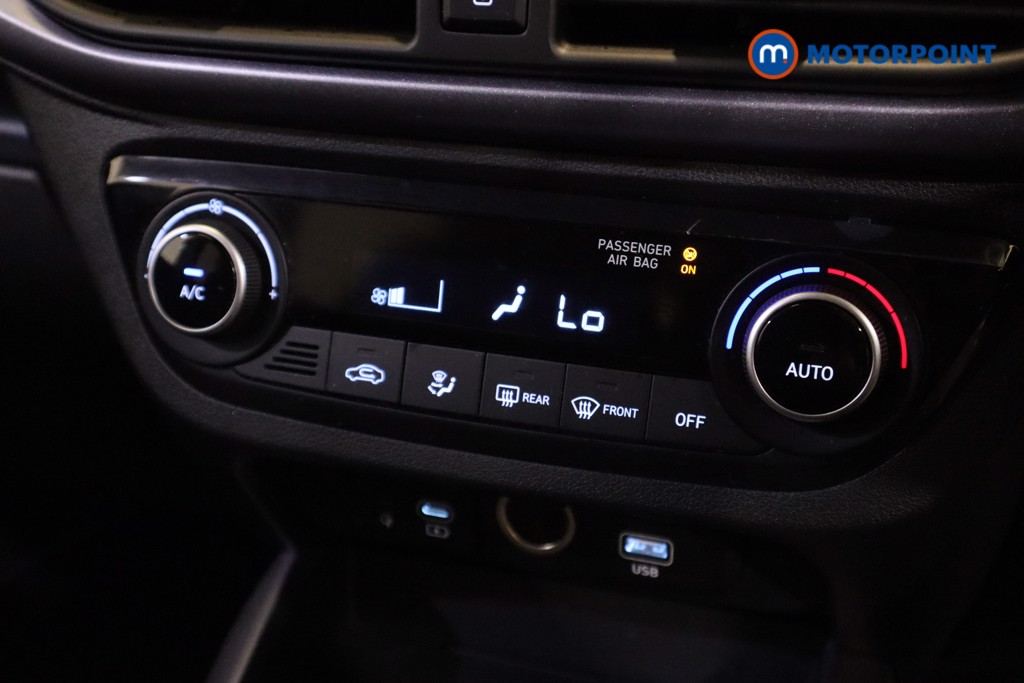 Hyundai I10 Premium Automatic Petrol Hatchback - Stock Number (1547303) - 18th supplementary image