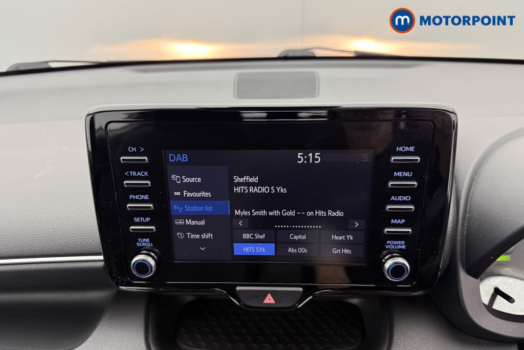 Toyota Yaris Icon Automatic Petrol-Electric Hybrid Hatchback - Stock Number (1547799) - 5th supplementary image