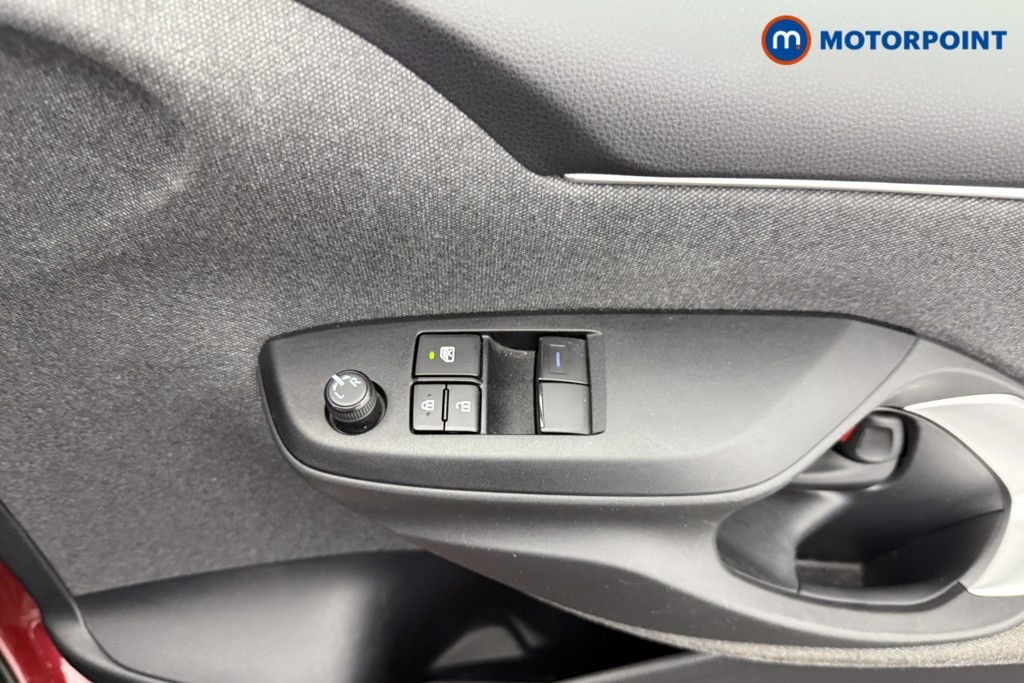 Toyota Yaris Icon Automatic Petrol-Electric Hybrid Hatchback - Stock Number (1547799) - 13th supplementary image