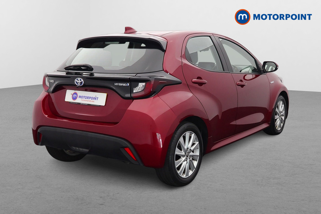 Toyota Yaris Icon Automatic Petrol-Electric Hybrid Hatchback - Stock Number (1547799) - Drivers side rear corner