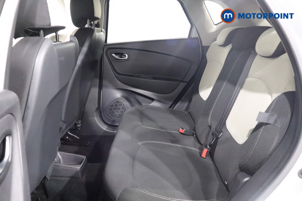 Renault Captur Iconic Manual Petrol SUV - Stock Number (1547998) - 5th supplementary image
