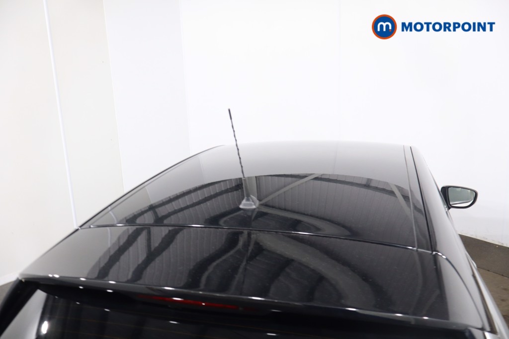 Renault Captur Iconic Manual Petrol SUV - Stock Number (1547998) - 28th supplementary image