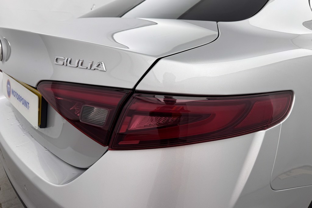 Alfa Romeo Giulia Lusso Ti Automatic Petrol Saloon - Stock Number (1548460) - 26th supplementary image