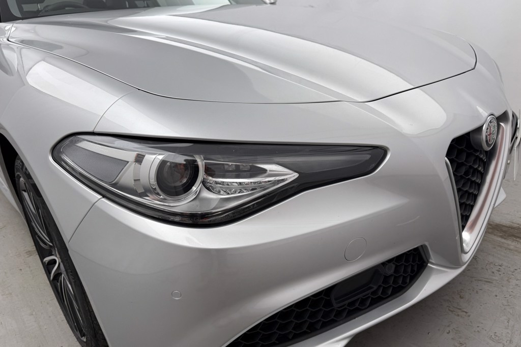 Alfa Romeo Giulia Lusso Ti Automatic Petrol Saloon - Stock Number (1548460) - 30th supplementary image