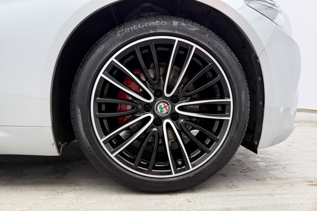 Alfa Romeo Giulia Lusso Ti Automatic Petrol Saloon - Stock Number (1548460) - 35th supplementary image