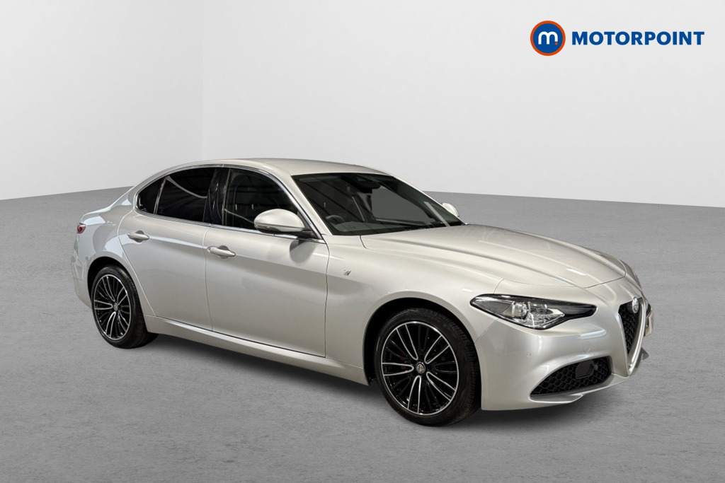 Alfa Romeo Giulia Lusso Ti Automatic Petrol Saloon - Stock Number (1548460) - Drivers side front corner