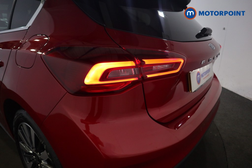 Ford Focus Titanium Vignale Manual Petrol Hatchback - Stock Number (1548490) - 20th supplementary image