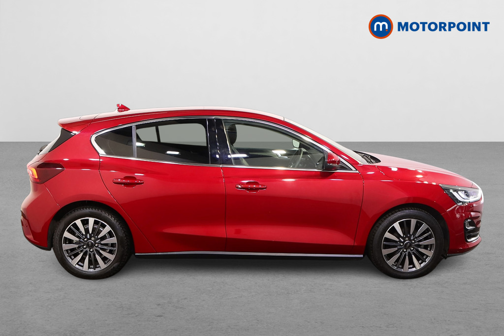 Ford Focus Titanium Vignale Manual Petrol Hatchback - Stock Number (1548490) - Drivers side