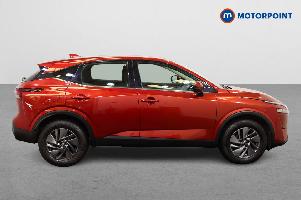Nissan Qashqai Acenta Premium Automatic Petrol SUV - Stock Number (1548570) - Drivers side