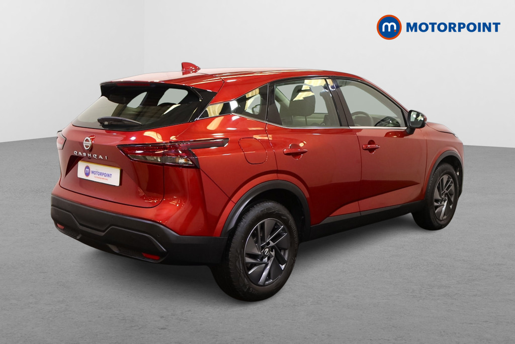 Nissan Qashqai Acenta Premium Automatic Petrol SUV - Stock Number (1548570) - Drivers side rear corner