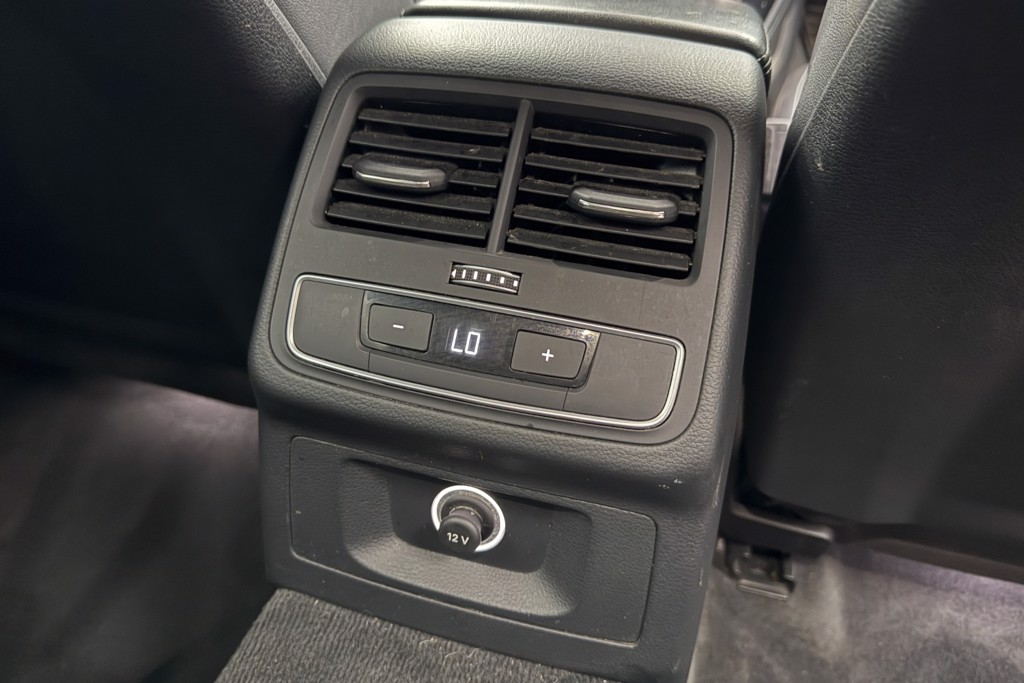 Audi A4 Black Edition Automatic Diesel Estate - Stock Number (1548995) - 27th supplementary image
