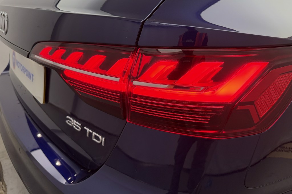 Audi A4 Black Edition Automatic Diesel Estate - Stock Number (1548995) - 31st supplementary image
