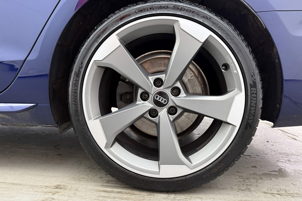 Audi A4 Black Edition Automatic Diesel Estate - Stock Number (1548995) - 40th supplementary image