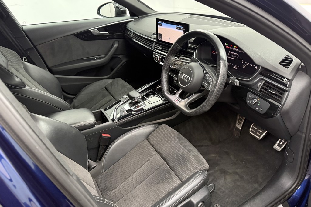 Audi A4 Black Edition Automatic Diesel Estate - Stock Number (1548995) - 1st supplementary image