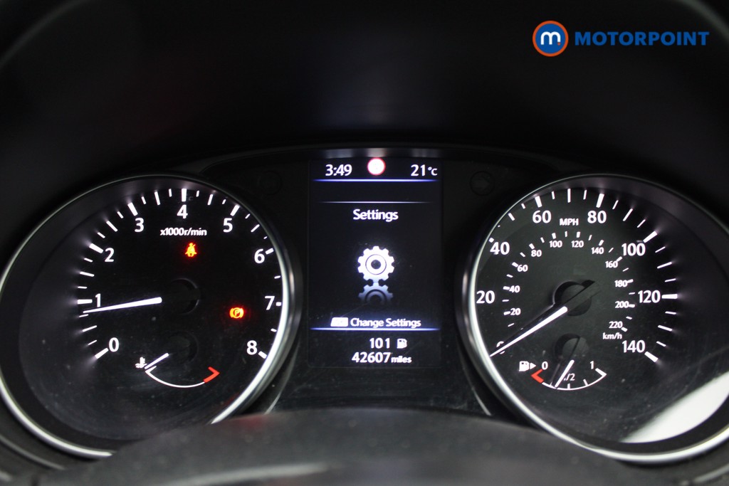Nissan Qashqai Acenta Premium Manual Petrol SUV - Stock Number (1549152) - 4th supplementary image