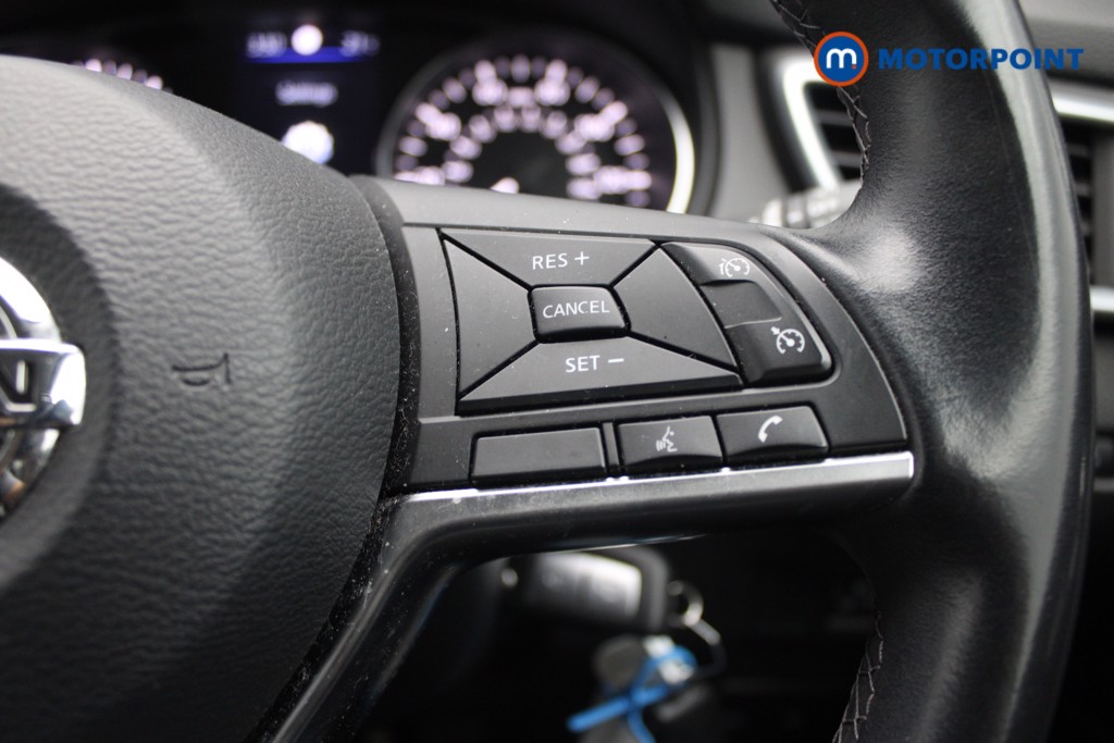 Nissan Qashqai Acenta Premium Manual Petrol SUV - Stock Number (1549152) - 13th supplementary image