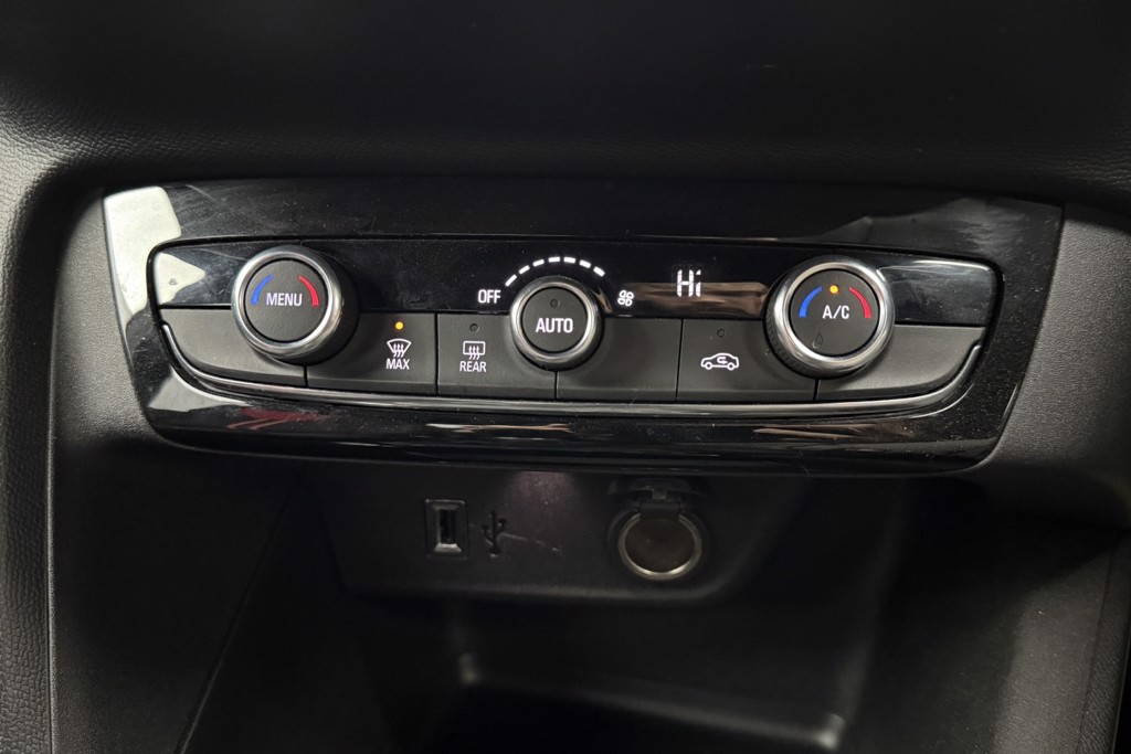 Vauxhall Corsa GS Manual Petrol Hatchback - Stock Number (1549167) - 10th supplementary image