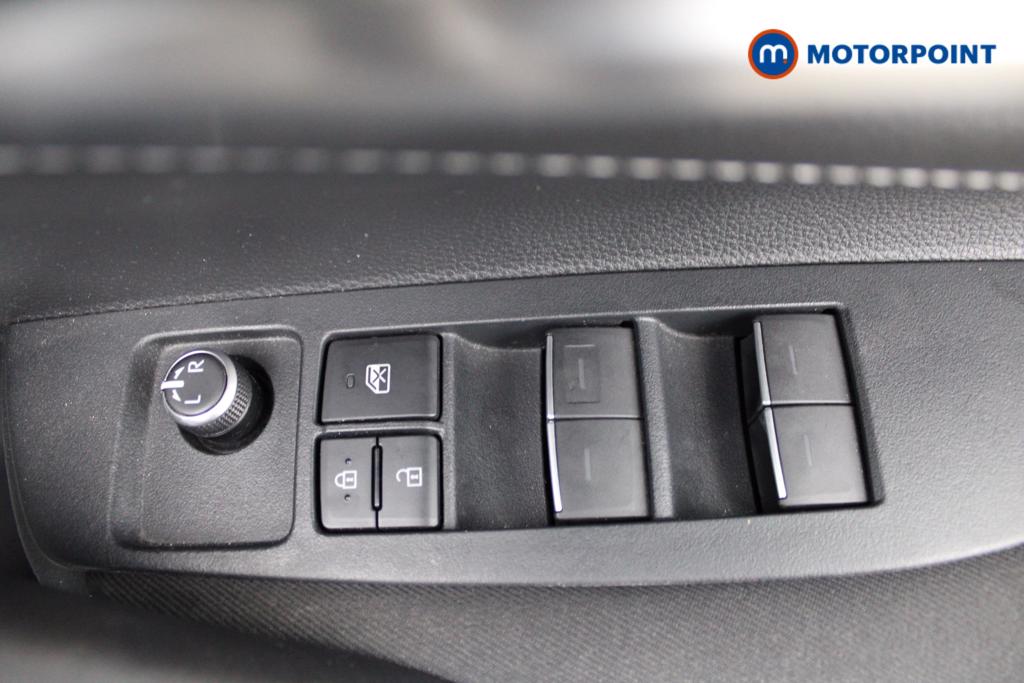 Toyota Corolla Icon Tech Automatic Petrol-Electric Hybrid Hatchback - Stock Number (1549241) - 19th supplementary image