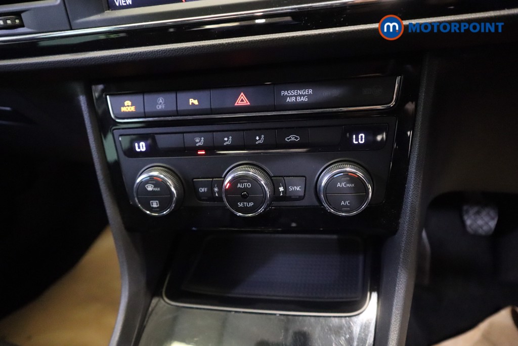 Seat Leon FR Manual Petrol Hatchback - Stock Number (1549326) - 4th supplementary image