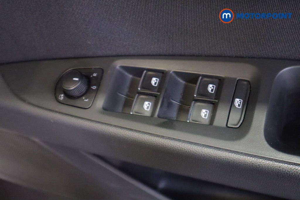 Seat Leon FR Manual Petrol Hatchback - Stock Number (1549326) - 7th supplementary image