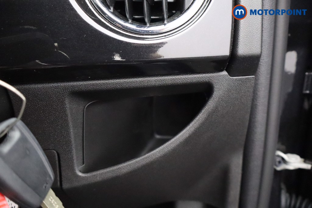 Fiat 500 Dolcevita Manual Petrol-Electric Hybrid Hatchback - Stock Number (1549435) - 11th supplementary image