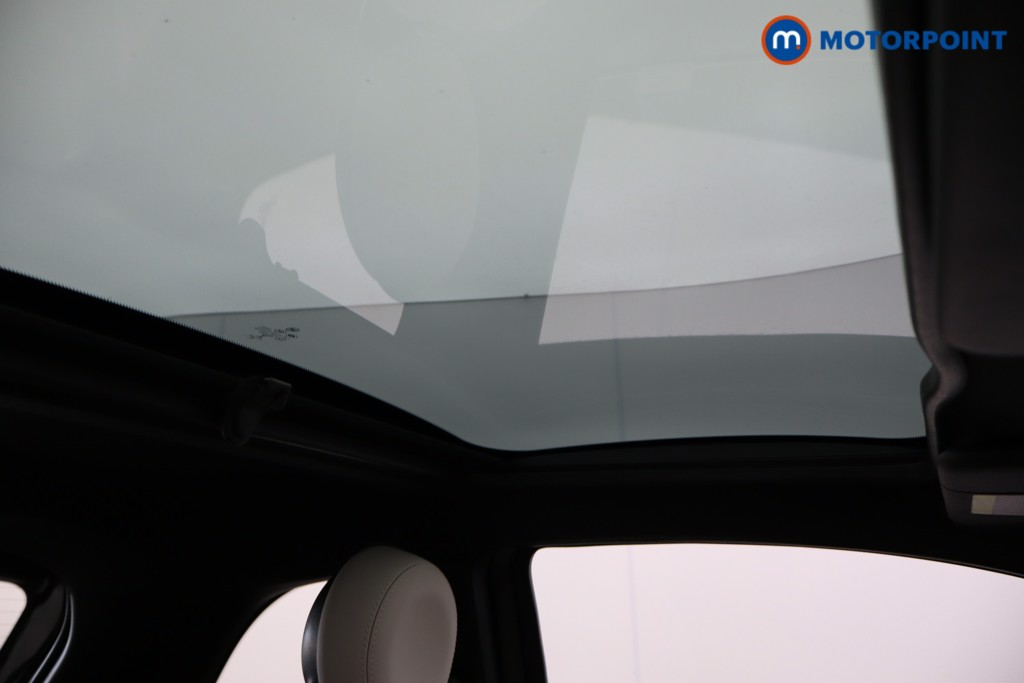 Fiat 500 Dolcevita Manual Petrol-Electric Hybrid Hatchback - Stock Number (1549435) - 12th supplementary image
