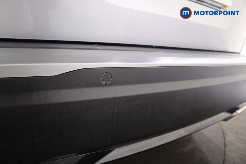 Peugeot 2008 Allure Manual Petrol SUV - Stock Number (1549984) - 17th supplementary image