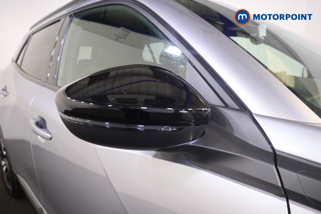 Peugeot 2008 Allure Manual Petrol SUV - Stock Number (1549984) - 20th supplementary image