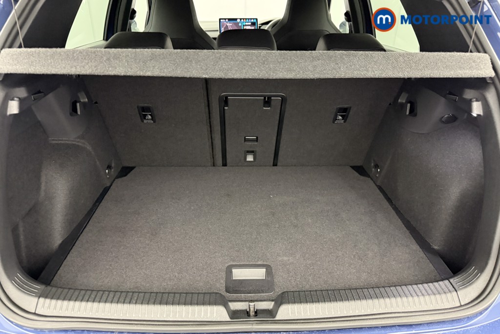 Volkswagen Golf R-Line Automatic Diesel Hatchback - Stock Number (1550129) - 20th supplementary image
