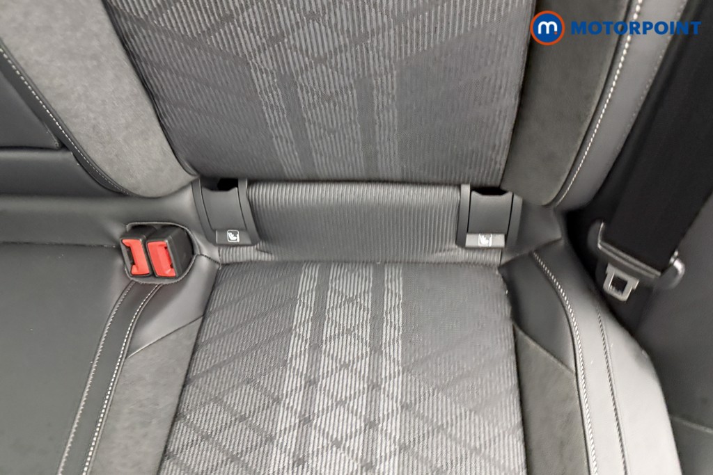 Volkswagen Golf R-Line Automatic Diesel Hatchback - Stock Number (1550129) - 23rd supplementary image