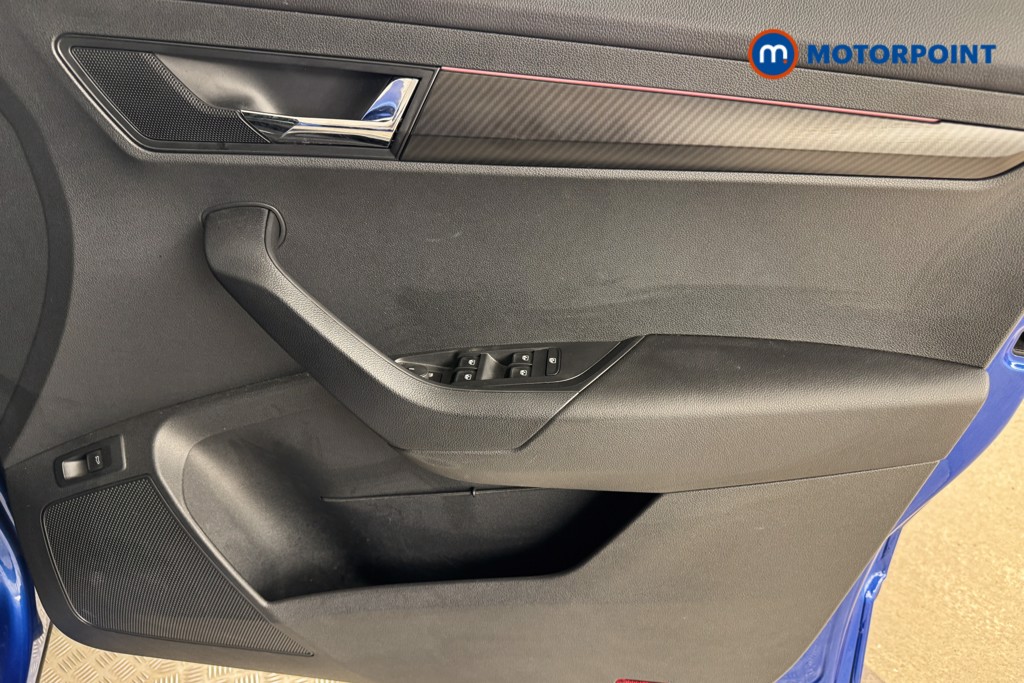 Skoda Karoq Sport Line Automatic Petrol SUV - Stock Number (1551034) - 15th supplementary image