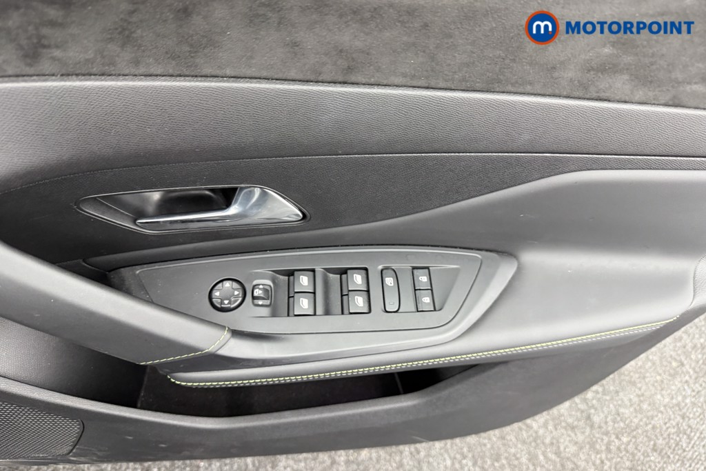 Peugeot 308 GT Automatic Petrol Estate - Stock Number (1551127) - 16th supplementary image