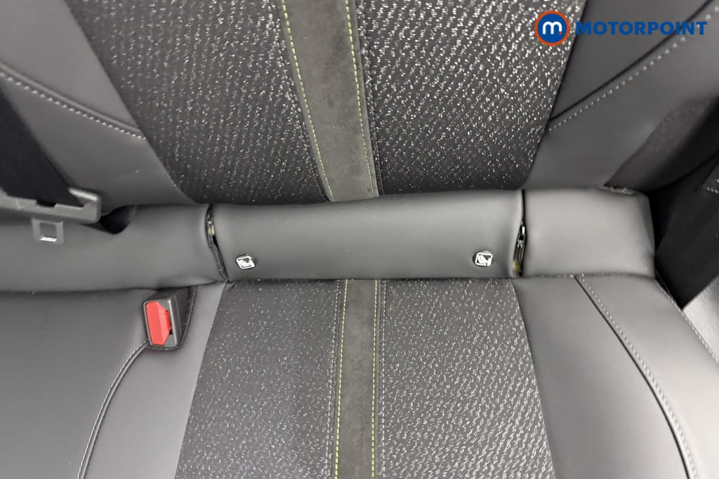 Peugeot 308 GT Automatic Petrol Estate - Stock Number (1551127) - 25th supplementary image