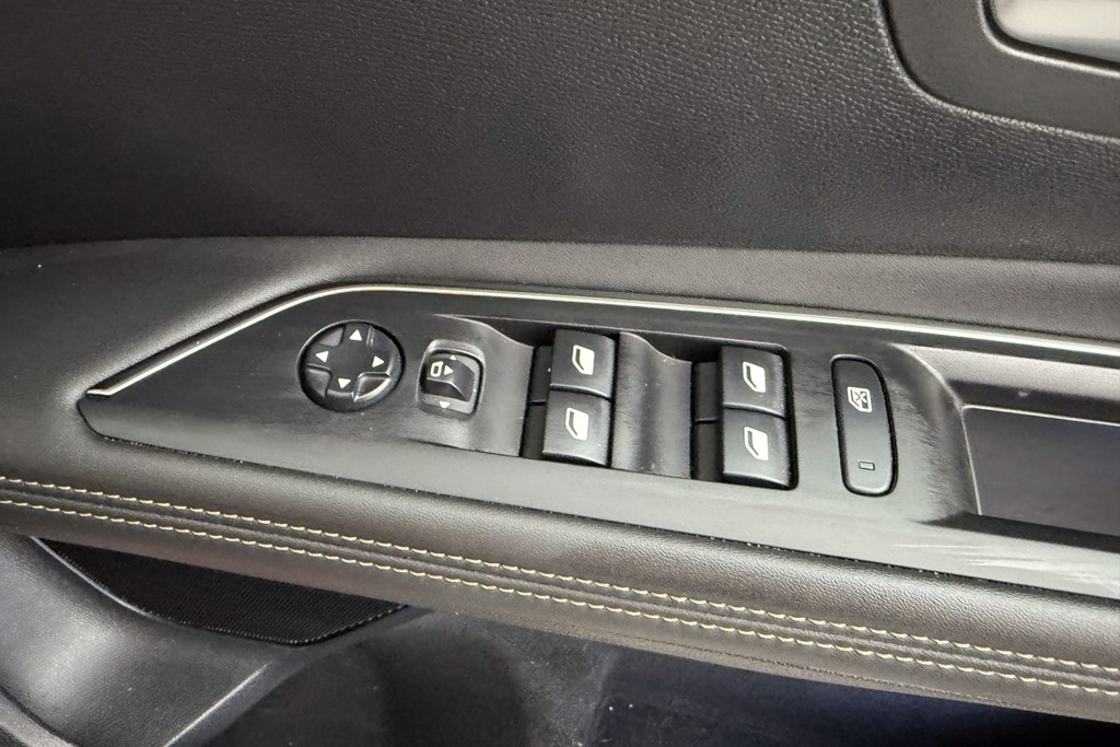Peugeot 3008 GT Automatic Diesel SUV - Stock Number (1551132) - 17th supplementary image