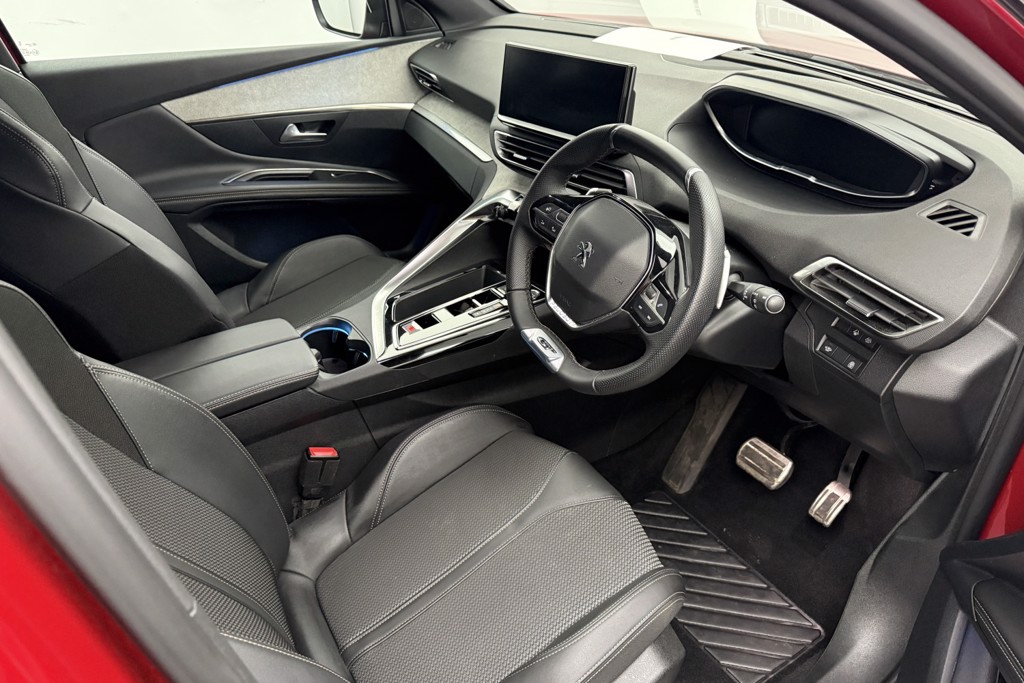 Peugeot 3008 GT Automatic Diesel SUV - Stock Number (1551132) - 1st supplementary image