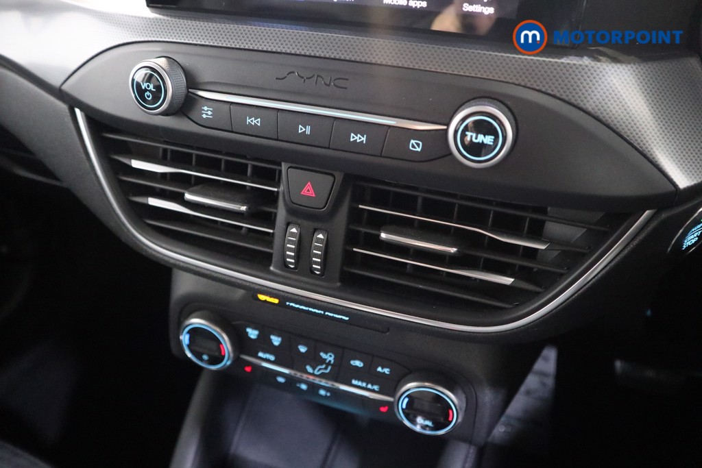 Ford Focus Titanium X Automatic Diesel Estate - Stock Number (1551190) - 7th supplementary image